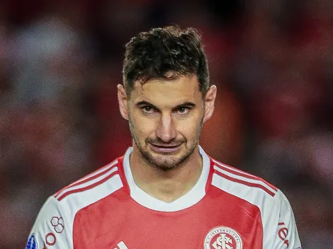 Internacional 'comemora' após informação importante envolvendo o atacante Lucas Alario