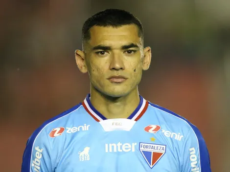 Santos, do Fortaleza, é um dos nomes discutidos no Corinthians