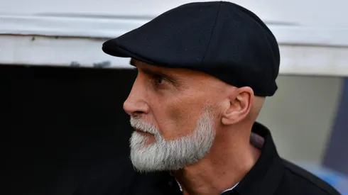Treinador do Vasco tem chances de ganhar mais reforços para a temporada.