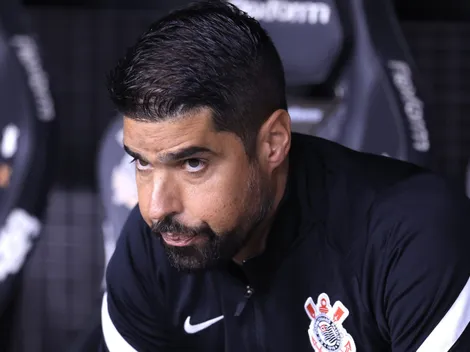 Craque Neto crava destino de António Oliveira no Corinthians