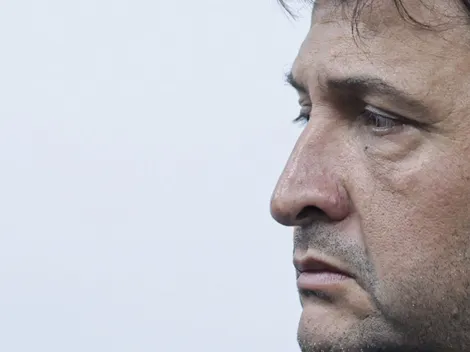 Torcedores do Grêmio cobram a diretoria por chegada de reforços