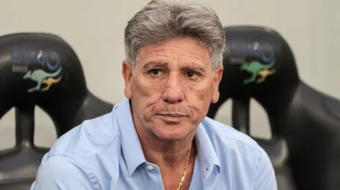 Renato Portaluppi, o Renato Gaucho, tecnico do Gremio durante partida contra o Athletico-PR no estadio Arena da Baixada pelo campeonato BRASILEIRO A 2023. Treinador descartou o atacante brasileiro.