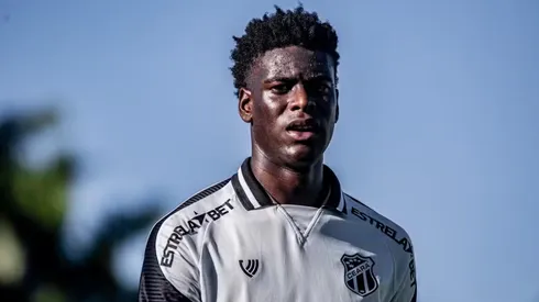 Jonathan Jesus tem apenas 20 anos e já vem chamando atenção no mercado.