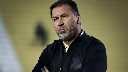 Presidente Augusto Melo no estádio Primeiro de Maio antes da partida entre São Bernardo e Corinthians pelo campeonato Paulista 2024. Foto: Fabio Giannelli/AGIF