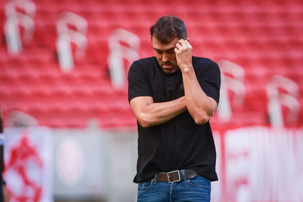 Eduardo Coudet tecnico do Internacional durante partida contra o Avenida no estadio Beira-Rio pelo campeonato Gaucho 2024. Foto: Maxi Franzoi/AGIF