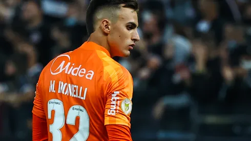 Donelli durante confronto contra a Chapecoense no Campeonato Brasileiro de 2021.
