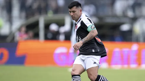 Medel vem sendo pouco aproveitado no Vasco – Foto: Jorge Rodrigues/AGIF