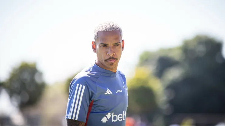 Matheus Pereira tem futuro indefinido no Cruzeiro.