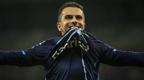 Marcelo Grohe,jogador do Gremio comemora gol durante partida no Mineirao. Goleiro pode ir para adversário brasileiro.