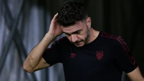 Mariano Soso terá dificuldades para escalar equipe titular.