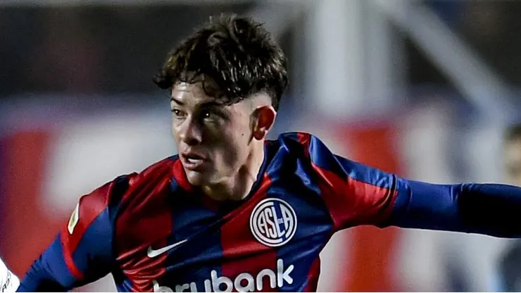 Agustín Giay interessa ao Palmeiras