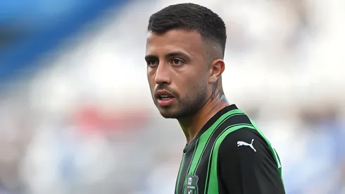 Matheus Henrique of US Sassuolo looks on during the Serie A TIM match between US Sassuolo and Hellas Verona FC at Mapei Stadium – Citta' del Tricolore on September 01, 2023 in Reggio nell'Emilia, Italy. Volante está 'encaminhado' com o time mineiro.