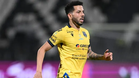 Flávio durante confronto contra o Al-Shabab no Campeonato Saudita.