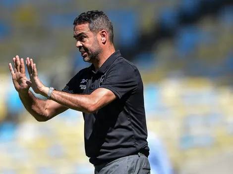 Meia-atacante dobra treinos para receber chances com Artur Jorge no Botafogo