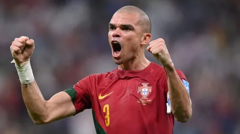 Zagueir Pepe, atuando pela Seleção de Portugal.