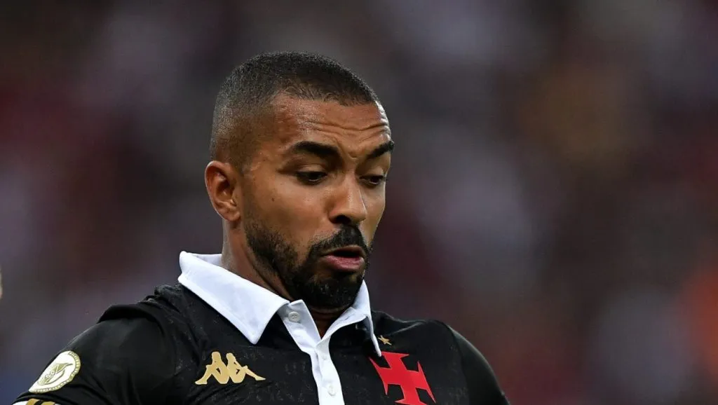 Paulo Henrique, durante clássico contra o Flamengo. Foto: Thiago Ribeiro/AGIF