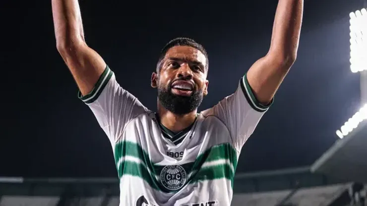 Atacante do Coritiba, Diogo Oliveira. Gabriel Thá/Coritiba