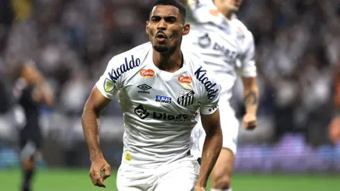 Joaquim, jogador do Santos, alvo do Botafogo