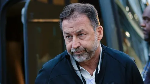 Augusto Melo, presidente do Corinthians durante chegada da equipe para partida contra o São Bernardo no estádio Primeiro de Maio pelo campeonato Paulista 2024.