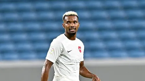 Thiago Mendes, jogando pelo Al-Rayyan