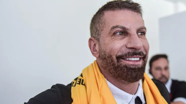 Pedrinho, candidato da chapa Sempre Vasco, durante a eleicao a qual elege o Presidente do Vasco da Gama para o Trienio 2024 a 2026, realizada na Sede do Calabouco, centro do Rio de janeiro. Meio-campista pode ser contratado