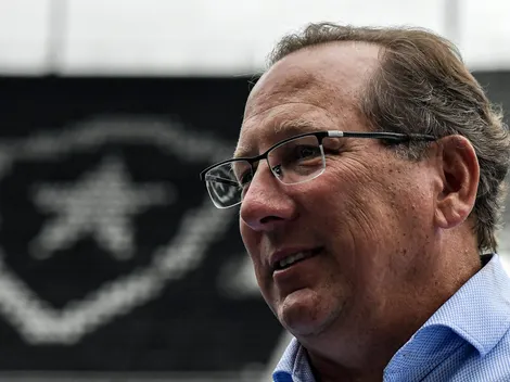 Defensor experiente entra na mira de Textor para o Botafogo