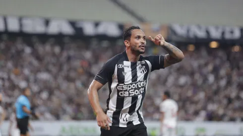Lourenço é um dos destaques do Ceará na temporada – Foto: Lucas Emanuel/AGIF