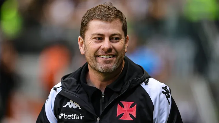 Rafael Paiva tecnico do Vasco durante partida contra o Atletico-MG no estadio Arena MRV pelo campeonato Brasileiro A 2024