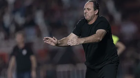 Rogério Ceni não gostou da atuação do time – Foto: Heber Gomes/AGIF