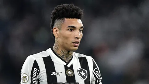 Igor Jesus pode ser titular pelo Botafogo.