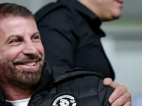 Bomba: Pedrinho encaminha chegada de defensor no Vasco