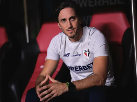 Diretor do São Paulo comenta sobre acumulo de cartões do Zubeldía e o compara com Abel