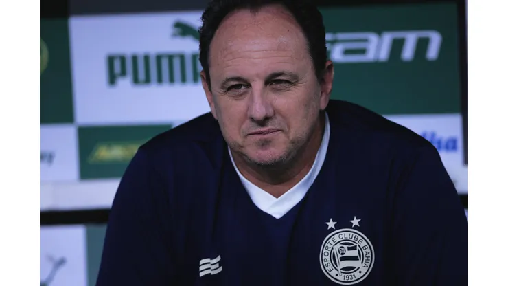 Rogério Ceni durante confronto contra o Palmeiras no Brasileirão 2024.