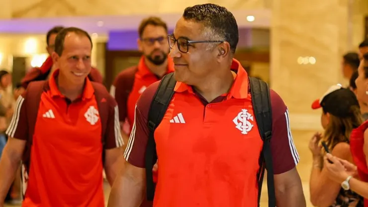 Roger Machado nunca perdeu em estreias - Foto: R Duarte/Internacional