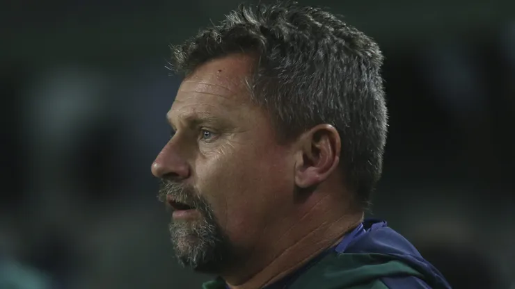 Fabio Matias tecnico do Coritiba durante partida contra o Mirassol no estadio Couto Pereira pelo campeonato Brasileiro B 2024