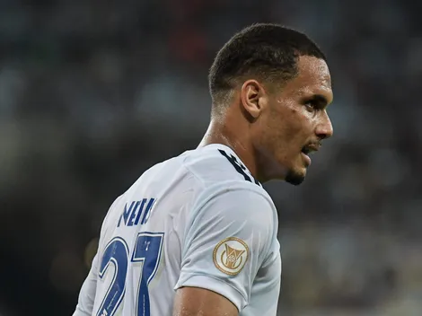 Rival do Cruzeiro mira contratação de Neris e decisão é tomada