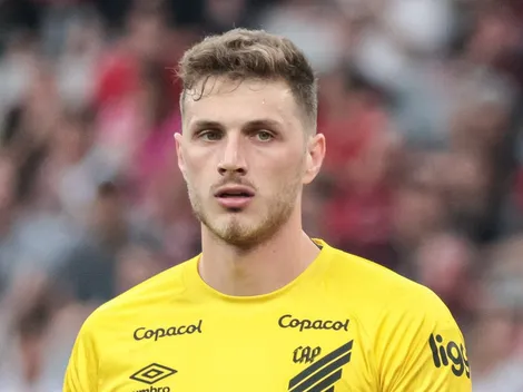 Bento aparece e manda 'recado' ao Athletico-PR após saída