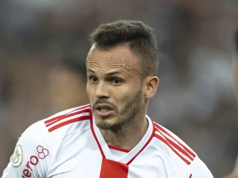 Renê fala o que pensa sobre Roger Machado no Internacional