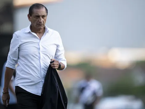 Corinthians treina na Neo Quimica Arena antes da estreia de Ramón Diaz