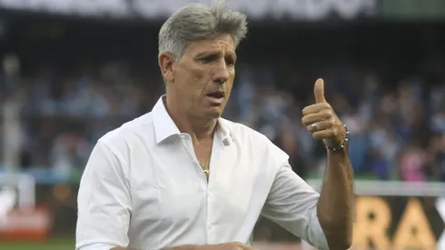 Renato durante partida contra o Internacional Brasileiro A