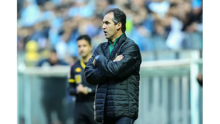Leo Conde ex-tecnico do Sampaio Correa durante partida contra o Gremio no estadio Arena do Gremio pelo campeonato Brasileiro B 2022