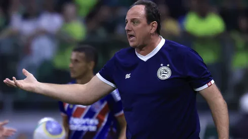 Rogério Ceni terá que fazer mudanças na equipe – Foto: Marcello Zambrana/AGIF