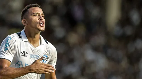 Gustavo Martiins, zagueiro do Grêmio.