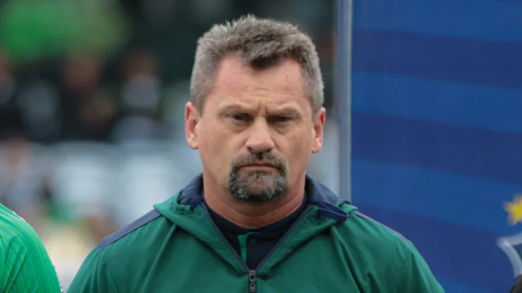 Fabio Matias técnico do Coritiba durante partida contra o Paysandu no estadio Couto Pereira pelo campeonato Brasileiro B 2024. Foto: Robson Mafra/AGIF