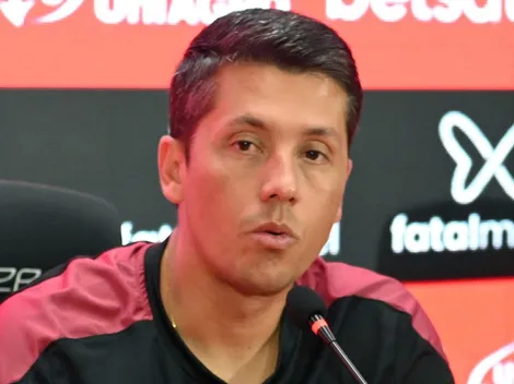 Carpini afirma que Vitória tem negociação encaminhada com três reforços