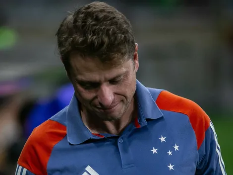 Titular do Cruzeiro revela lesão e vira dúvida para Seabra