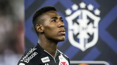 Leo na partida entre Fluminense x Vasco da Gama no Estadio do Maracana pela quarta rodada do Campeonato Brasileiro da Serie A em 06 de maio de 2023. Defensor vive péssima fase na Colina e sofre pressão.