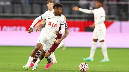 Emerson Royal pode fechar com o Barcelona (Photo by James Worsfold/Getty Images)