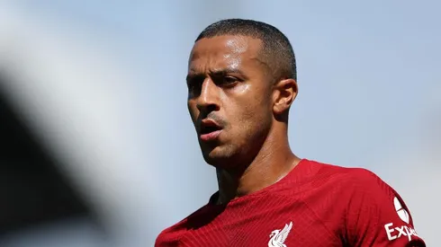 Thiago Alcântara, meio-campista.