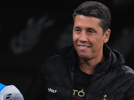 Carpini ganha retorno de Léo Naldi no Vitória